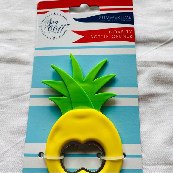 Bottle opener Pineapple. ADORABLE! - Picture 6 of 9